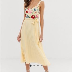 Embroidered Pleated Midi Dress